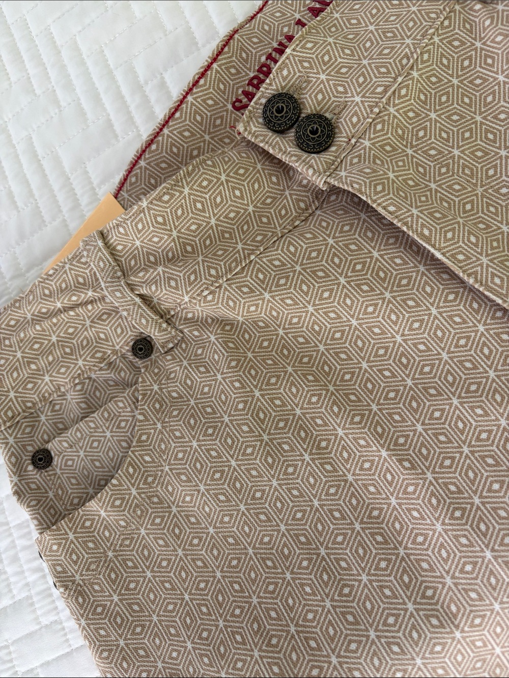Beige Geometric Pattern Shorts - Picture 2 of 10